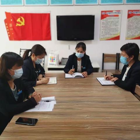我为群众办实事，红石榴主题党建活动