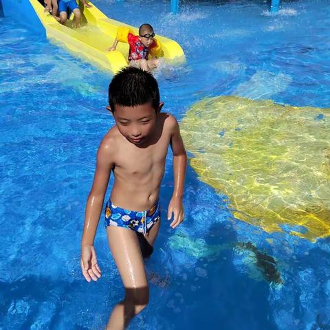 王梓霖暑假一日游