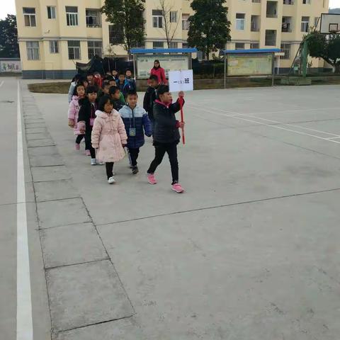 大龙潭小学冬季运动会