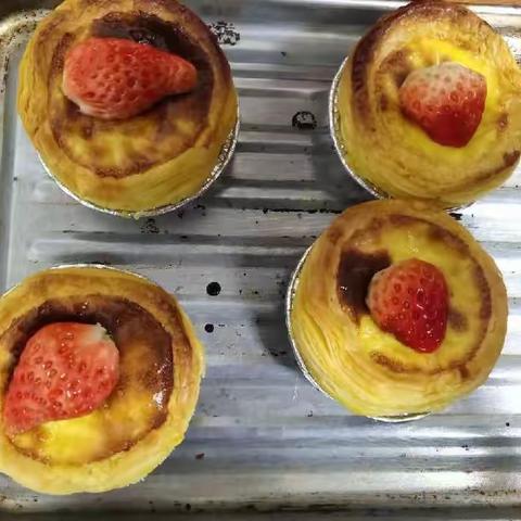 【南马路小学】 ——六年级开展“我是小厨星，我会烤蛋挞”实践活动