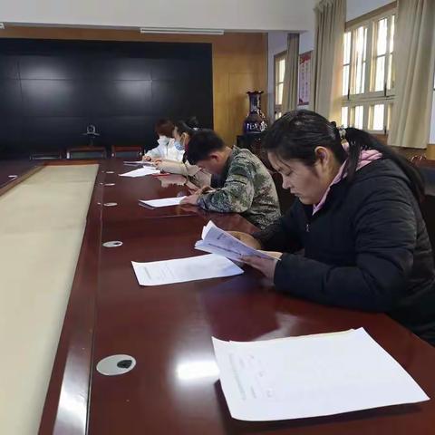 东大街道秦保三级网格办召开兼职网格员培训会