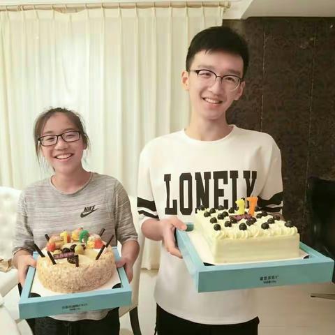 祝羽丰雨珂生日快乐