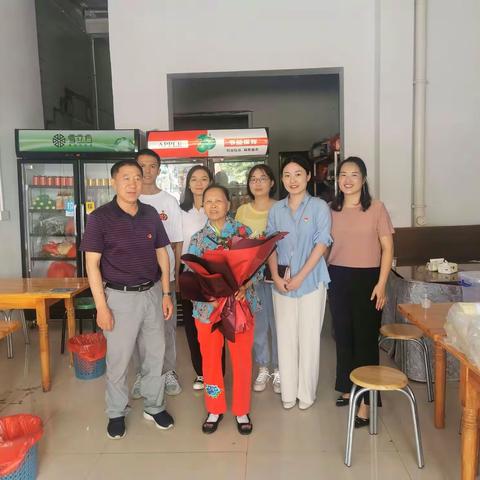 真情慰问老党员 恪守初心办实事