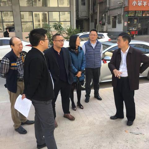 伟忠同志带队到大岭社区开展节前安全检查及慰问老党员