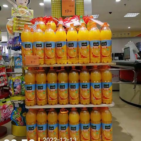 2023年可口可乐年堆陈列美篇