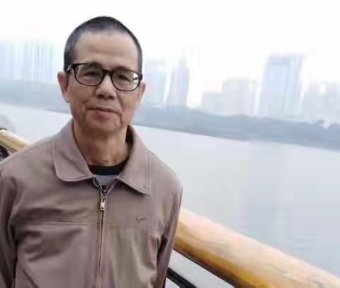 京剧演唱与诗词朗诵