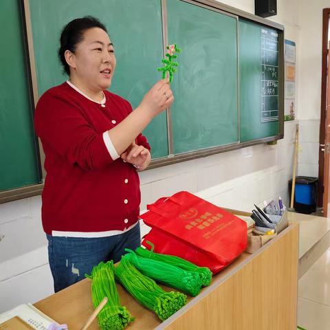 石楼小学 六年级3班🌸 家长大讲堂 | 指尖生花，春满校园