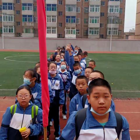 “追随领袖足迹 感悟思想伟力” ---明星中学379班研学之旅