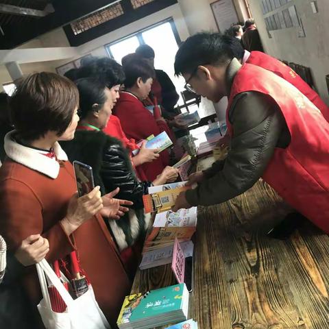 湖溪“宪法进万家”宣传活动