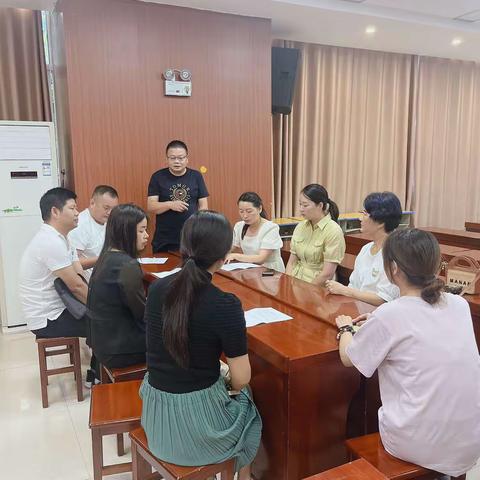 南阳实验学校七十九班家委会正式成立