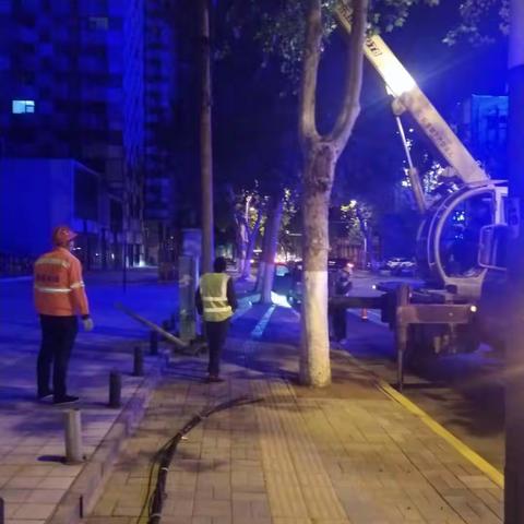 【微治理 大民生】燕山街道环境综合整治办公室积极推进辖区杆线整治工作