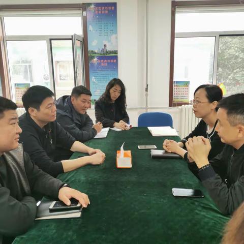 听民声  速行动  区住建局联合区市政养护中心及时解决“双报到”社区群众需求问题