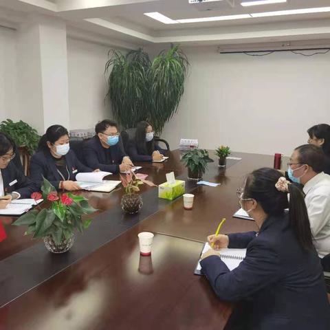 城北门源路支行党支部组织召开党员大会