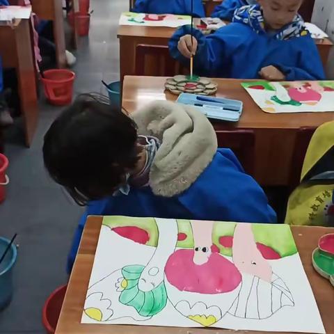 永顺县红宇美术学校上午造型班——水粉画课程