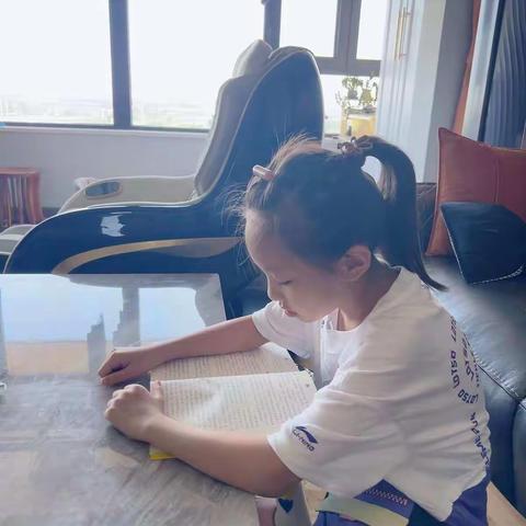 阅读启智，书香致远