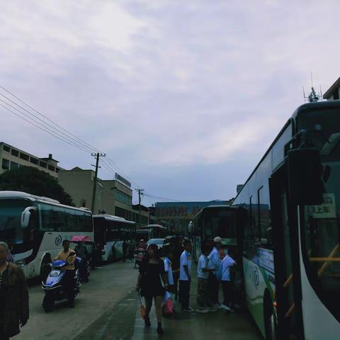 丰城市段潭中心小学红色研学旅行实践活动🌺