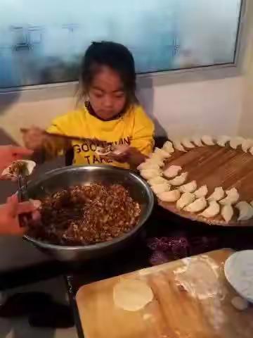 二三班张琦琛实践作业