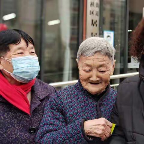 秦都区残疾人联合会组织开展爱心“义剪”活动