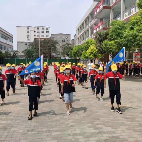 扬帆起航   向美而行－小乔完全小学开端教育