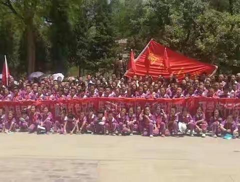 追寻红色一路前行       延安精神铭记于心
