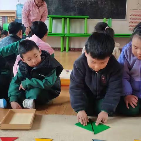 【东关幼儿园】🌈🌺花花一班蒙氏工作日