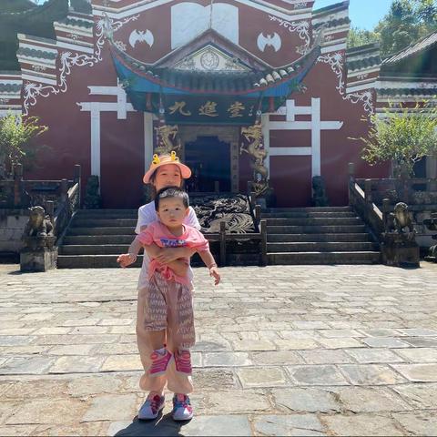 记我的愉快假期！——硒小111班李苜秭