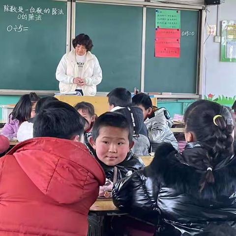 课堂磨炼展风采，听课评课促成长——县教研室莅临三义寨乡蔡楼小学进行听评课活动