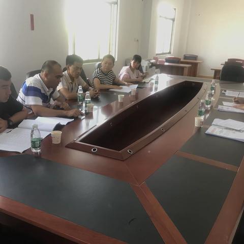 临高县安委办深入和舍镇开展铁路环境安全专项整治督查工作