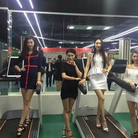 推广全民健身❤️免费送500张健身周卡＋599元城市穿越消费卡