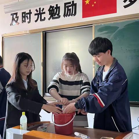 【教育系统】西安博雅艺术职业高中开展了校园环境卫生大扫除