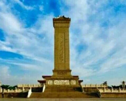 清水河乡邵集小学开展“崇尚英雄 精忠报国”活动