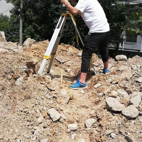 一群平凡的测绘工作者