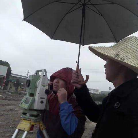 平凡测绘人却具有丈天量地的本领