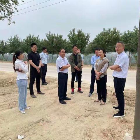 市扶贫办主任郭东升到我县调研