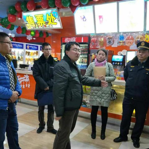 英雄南路街道食品药品监管站开展节前食品安全大检查