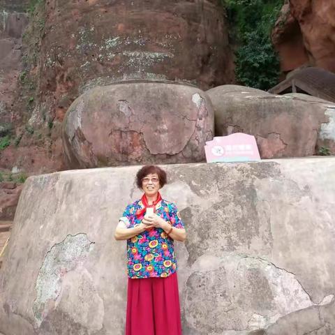 九寨沟～成都～乐山～阆中古城～ 一路美景一路收获