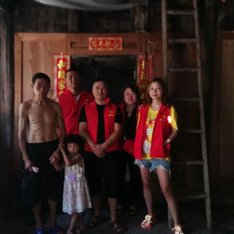 只要人人都献出一点爱，世界将变得更美好