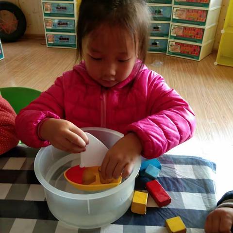 明日之星幼教中心李佳薇2017年的快乐时光。