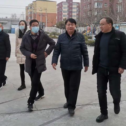 心系困难教工   情暖嘉旭校园