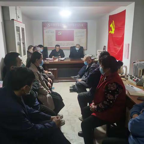 主题党日强根基 观摩学习促提升