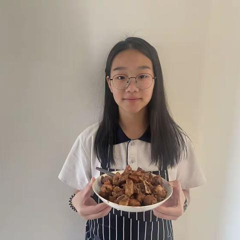 逐梦36班德育系列18【周末的餐桌-红烧排骨】