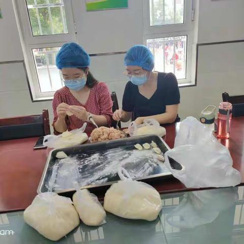 一家人就要其乐融融 —包饺子