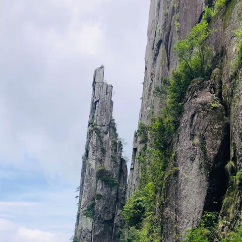 骑行江西深度游：宜春温汤休整，泡温泉游羊狮慕4A风景区。