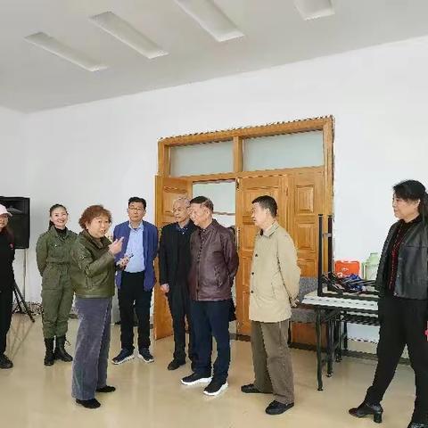 健球飞舞 舞出快乐 舞出精彩的人生