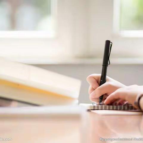 静心读书，冬日暖阳-------------花园镇中心小学寒假教师读书汇报活动纪实