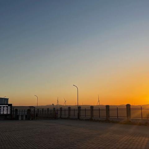 致谢每一位奋进的中杰人