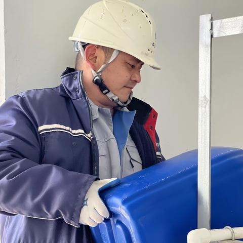 用实干和担当书写的人生风采