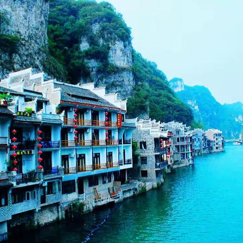滇楚锁钥    黔东门户