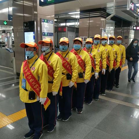 果园站推举文明有礼好乘客