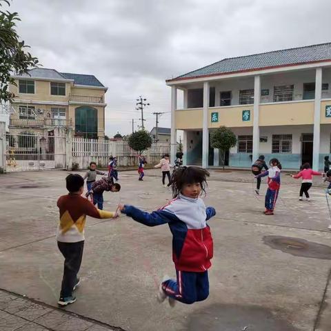 兴趣社团促成长—南岩贞畈小学